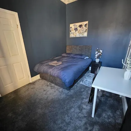 Kings Road Modern - 7 Beds - Ideal For Workers Middlesbrough